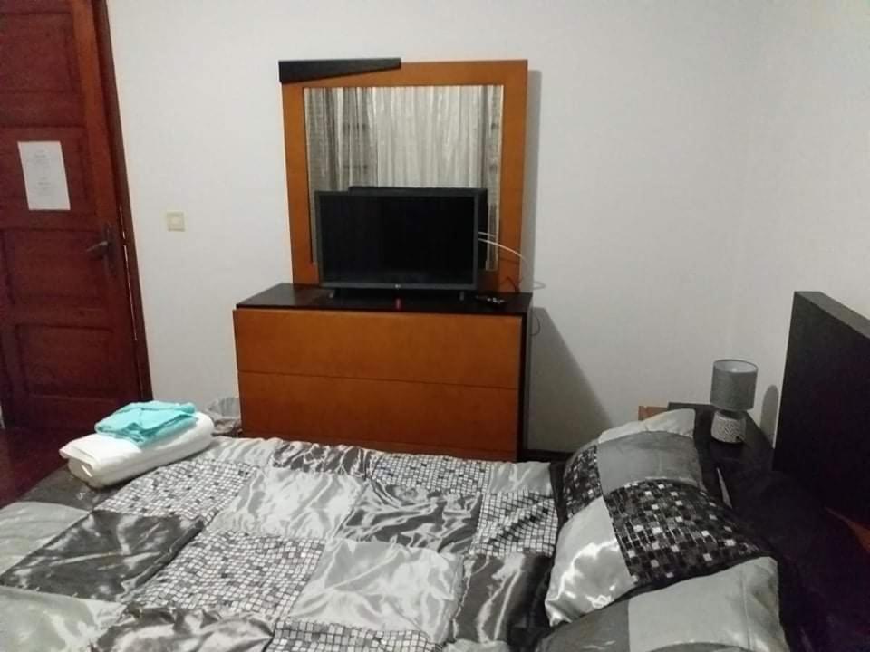 Апартаменты Rose Street House Ангра-ду-Эроижму Экстерьер фото